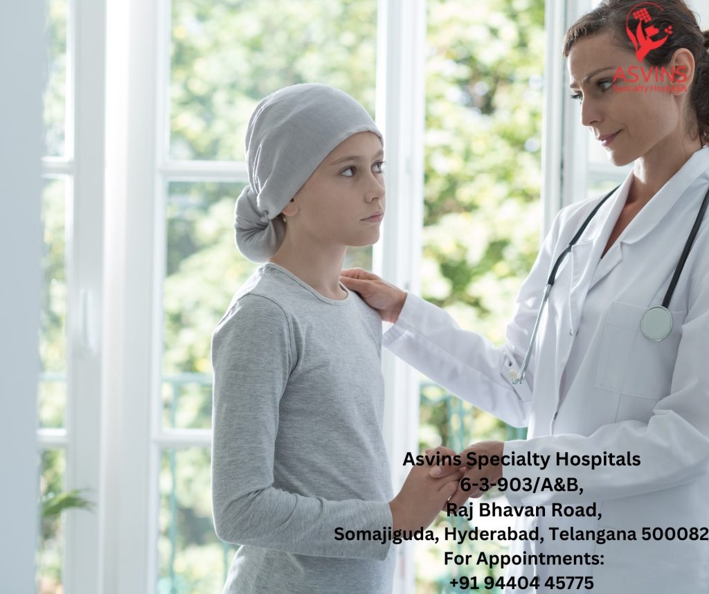 what is the role of an oncologist in oncology nursing