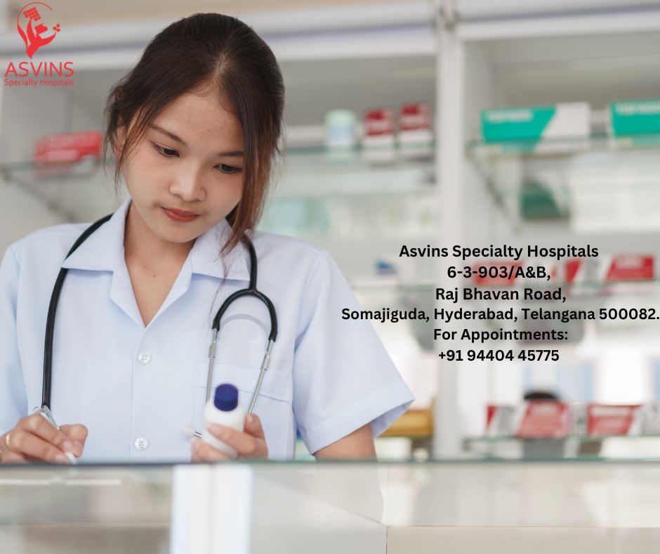what is the role of a cancer treatment center in pharmacy services